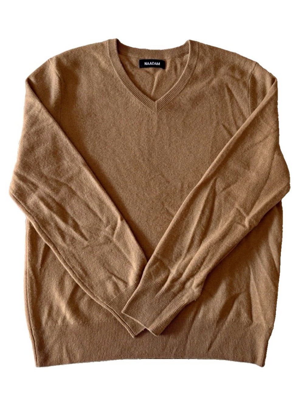 Naadam Men’s Original Cashmere V-Neck Sweater in Camel